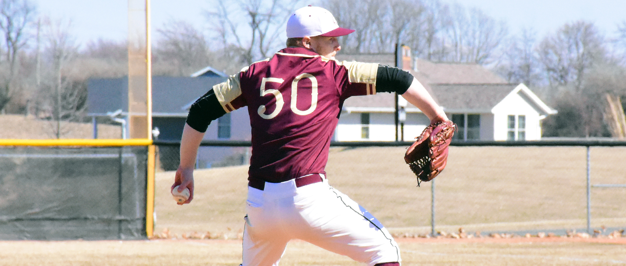 Isaiah Taylor Named SLIAC Pitcher of the Week